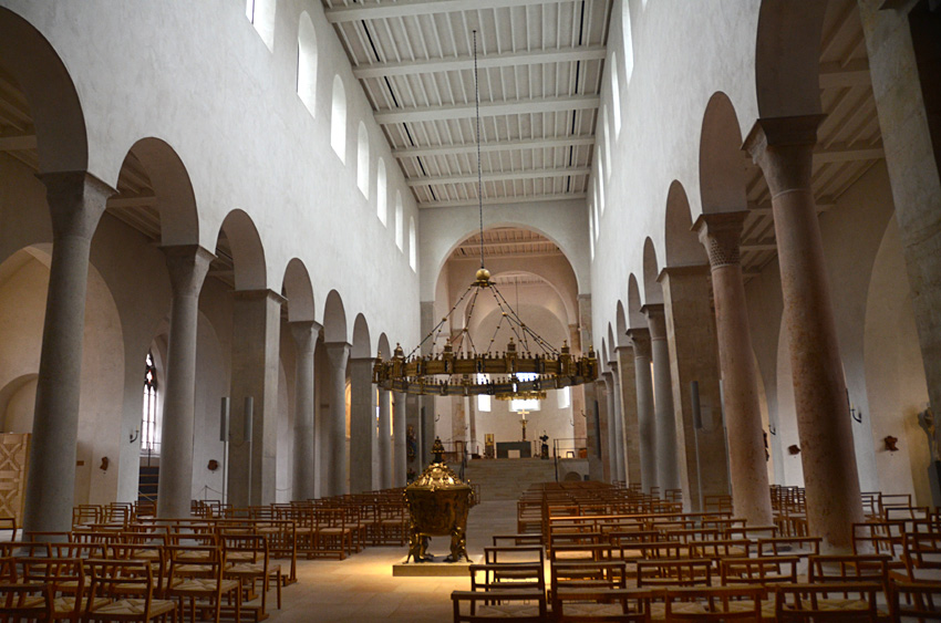 Hildesheim - katedr�la Nanebevzet� Panny Marie