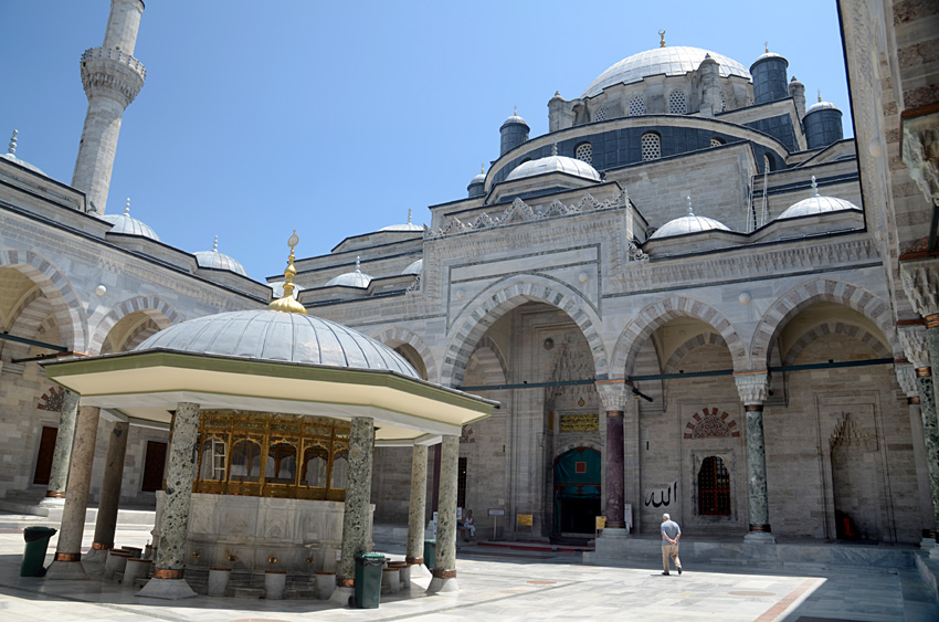 Istanbul - mešita Bájezída II.