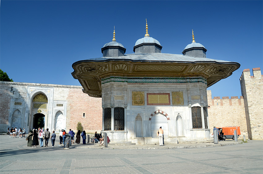 Istanbul - Fontána sultána Ahmeda III.