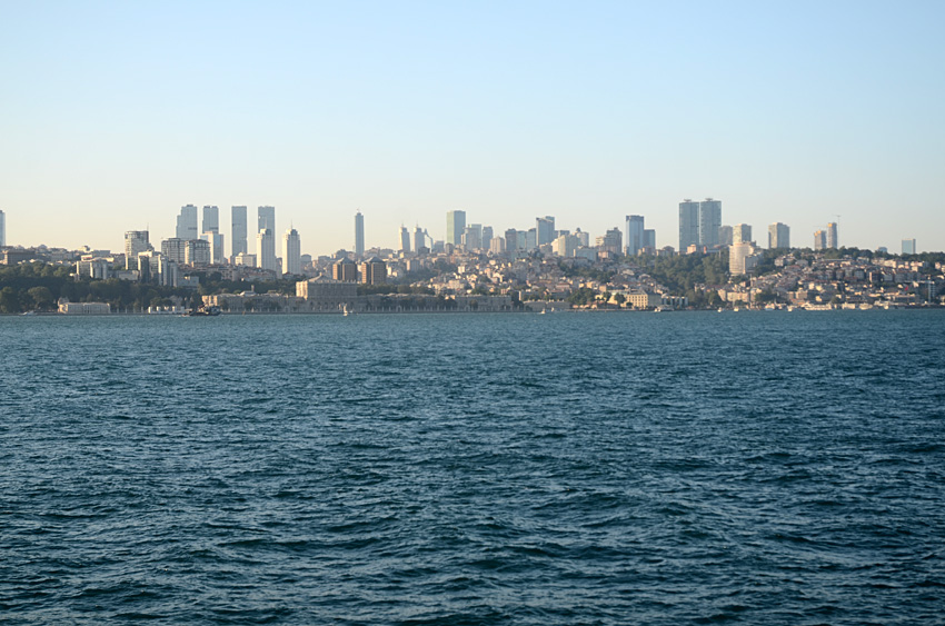 Istanbul - loď Kadiköy - Beşiktaş