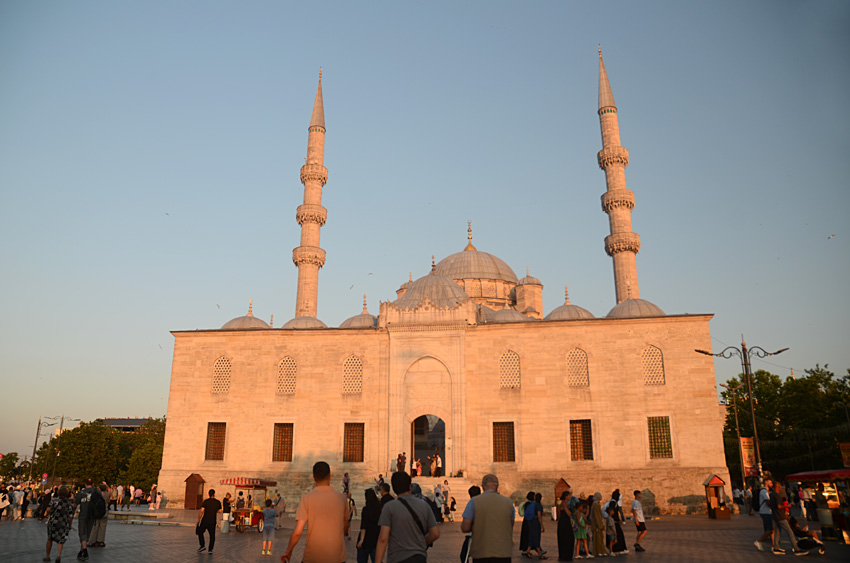 Istanbul - Yeni Camii (Nová mešita)