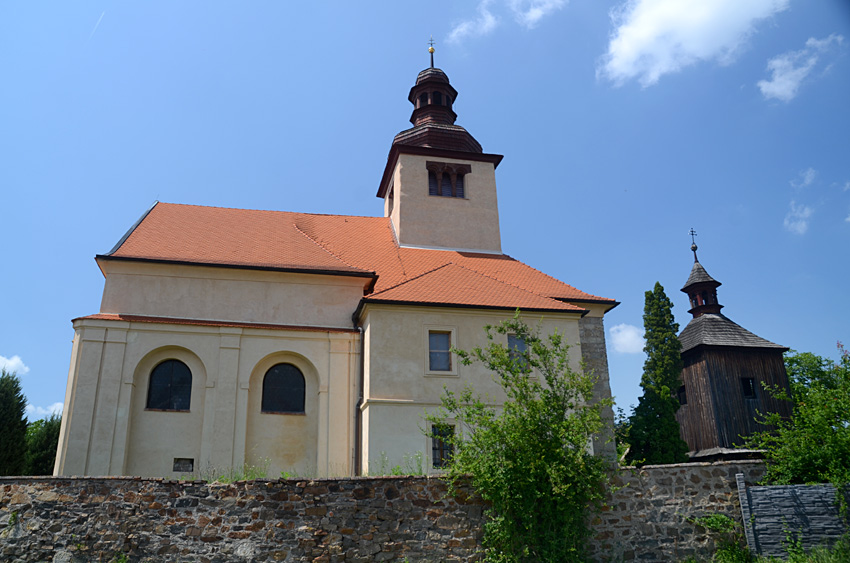 Záboří nad Labem - kostel svatého Prokopa