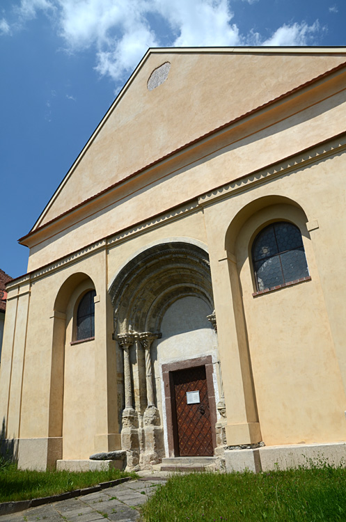 Záboří nad Labem - kostel svatého Prokopa