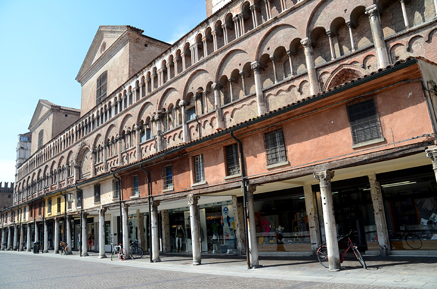 Ferrara - katedrla San Giorgio Martire