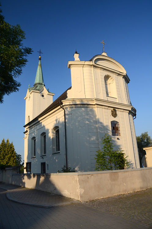 Kostel svatého Petra a Pavla - Radotín