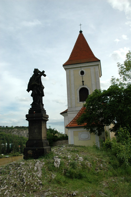 Kostel svatého Filipa a Jakuba - Zlíchov