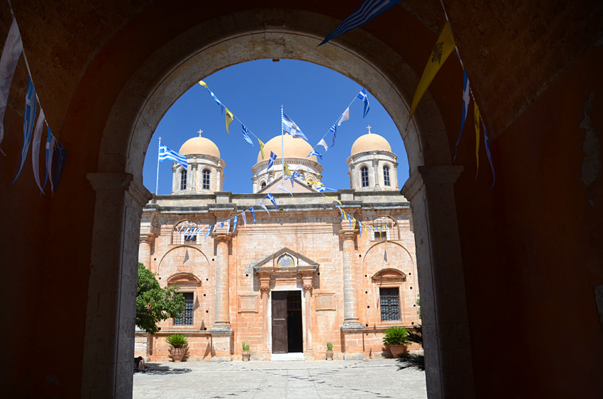 Poloostrov Akrotiri - klášter Agia-Triada-Tzagaroli