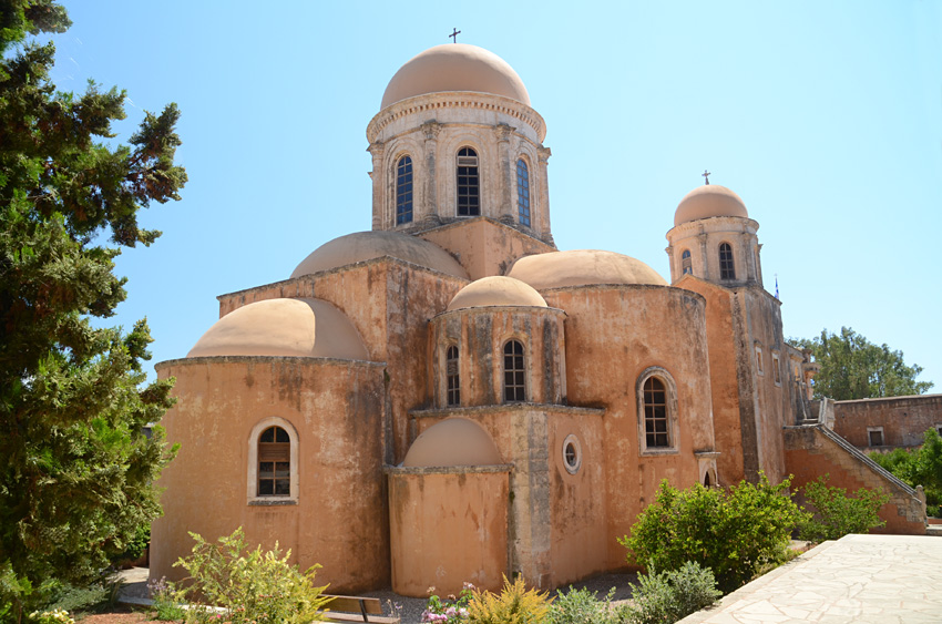 Poloostrov Akrotiri - klášter Agia-Triada-Tzagaroli