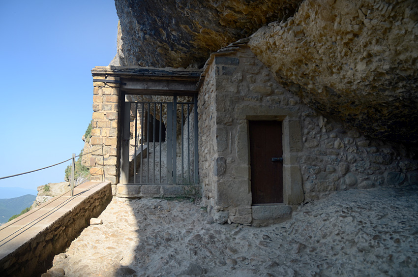 Yebra de Basa - ermita de la Cueva