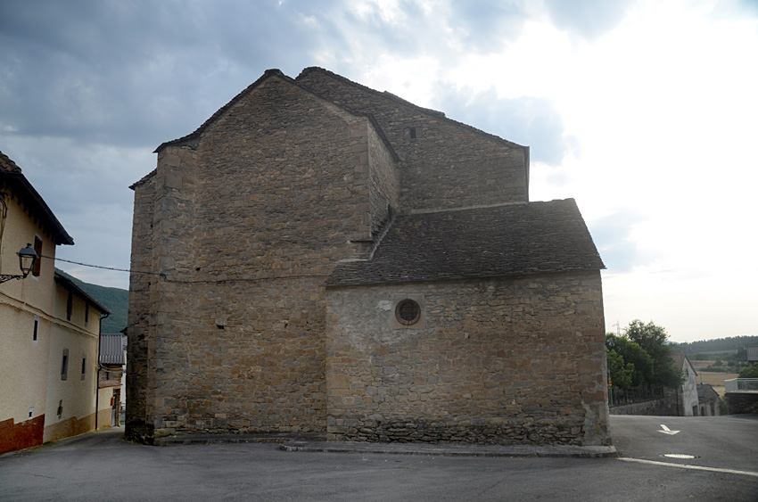 Yebra de Basa - iglesia de San Lorenzo